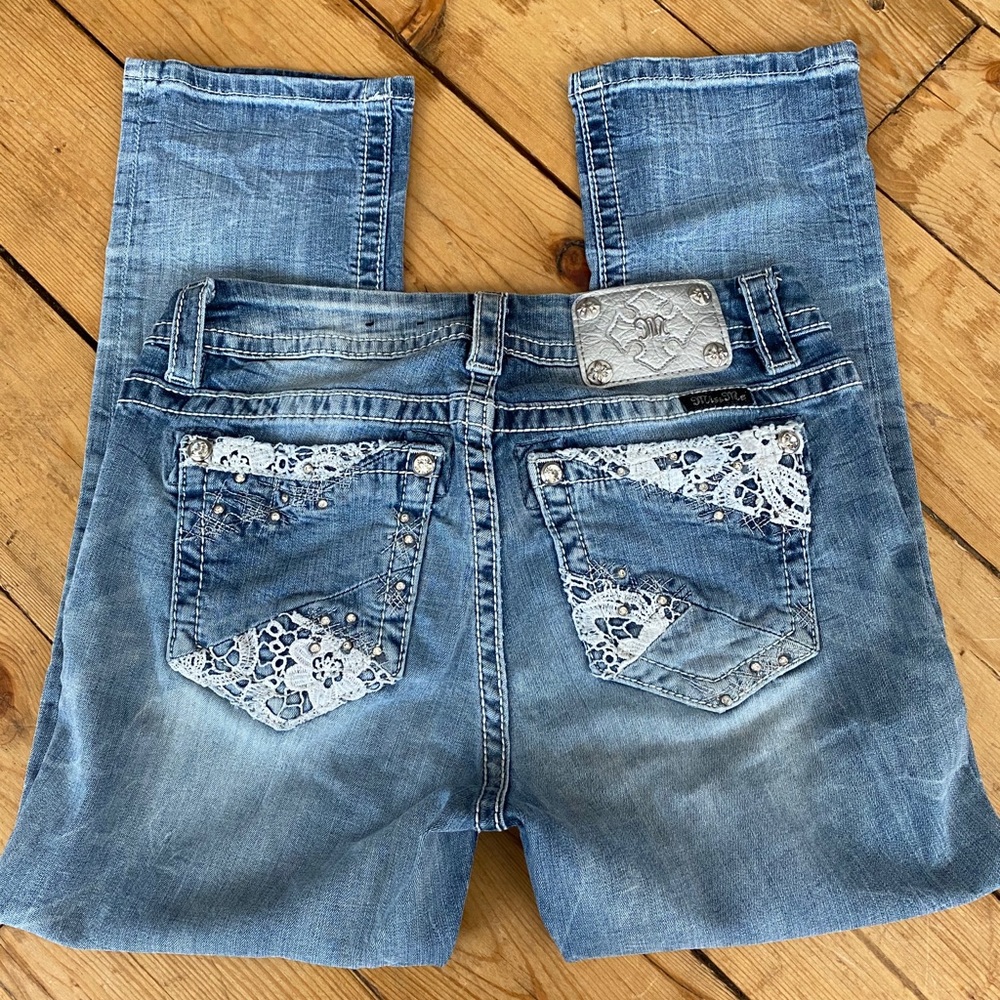 Miss Me Crop Straight Jeans